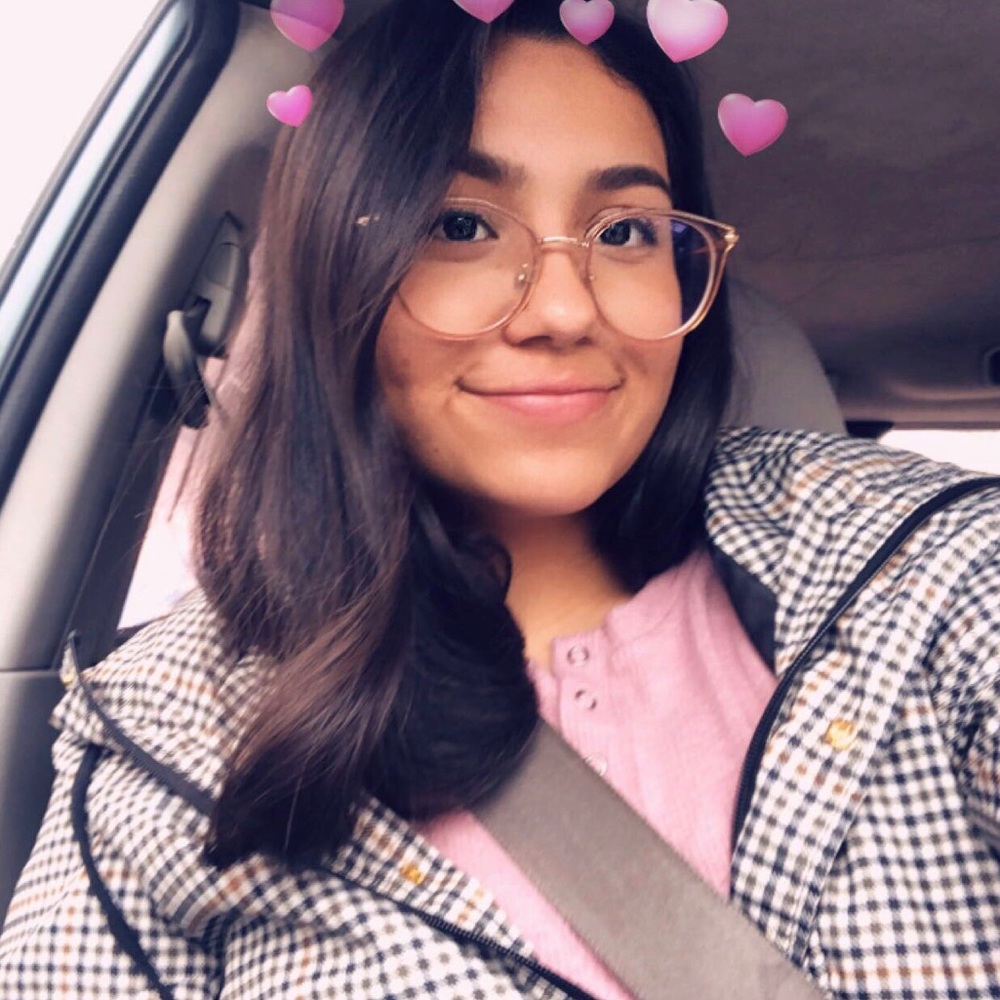 Meet your Posher, Nicole